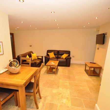 Hastings Barn Villa Bideford Bagian luar foto